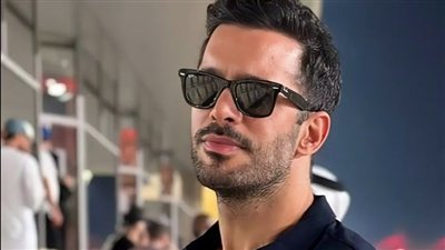 عشق ادم لياسمين