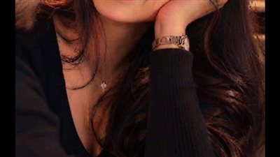 لاجئه فى اسطنبول 